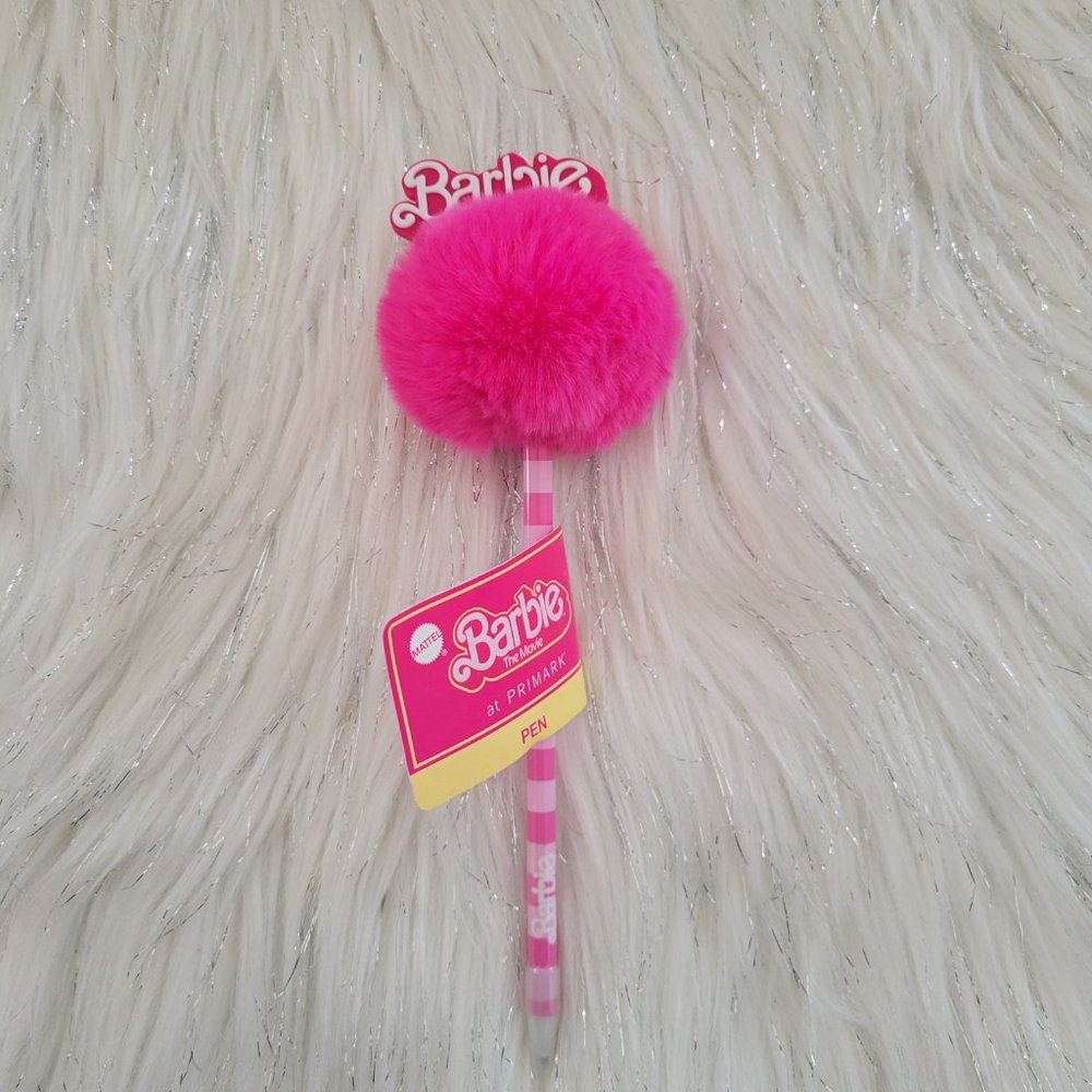 Barbie Accessory Set - Picture 8 of 10